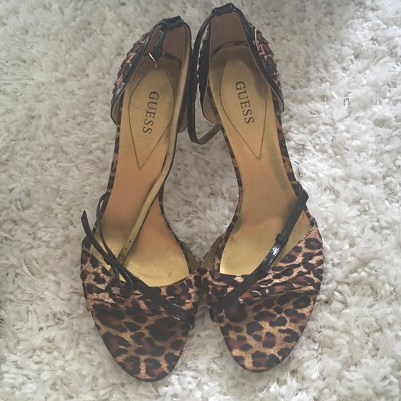 Guess 9 1/2 leopard heels