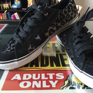 Vans Tory Leopard Sneaker
