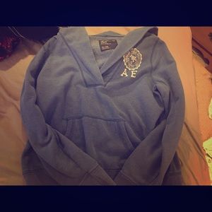 A&E deep v sweatshirt