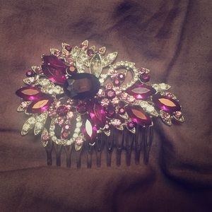 Purple rhinestone hair accessory