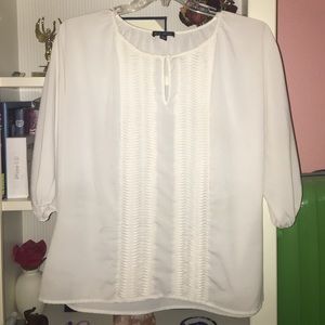 Beautiful cream blouse like new