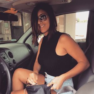 Meet your Posher, Alexis