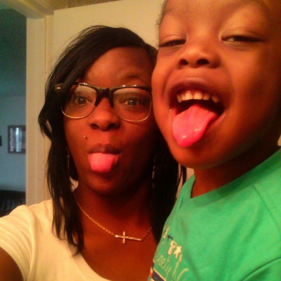 Meet your Posher, Naynay - Picture 1 of 1