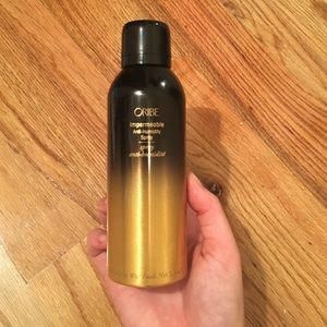 Anti-humidity spray (for hair)
