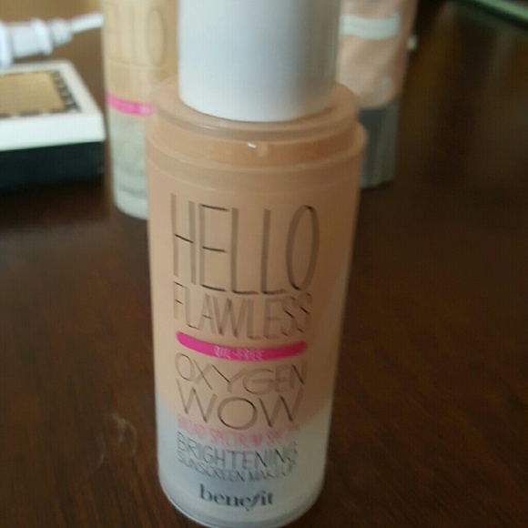 Benefit Other - Benefit Hello Flawless Foundation in HONEY