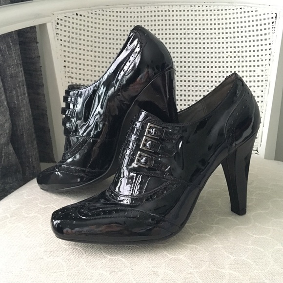 Jon Josef patent leather booties - Picture 1 of 4