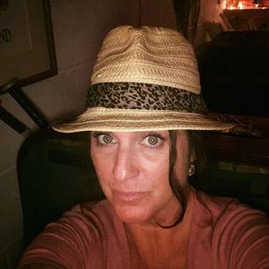 Meet your Posher, Kimberly