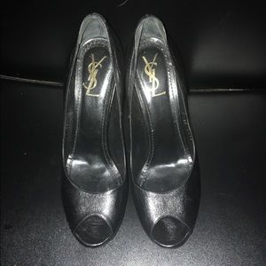 Ysl pumps size 42