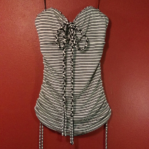 GUESS Black & White Striped Tube Top with Ties - Picture 2 of 4