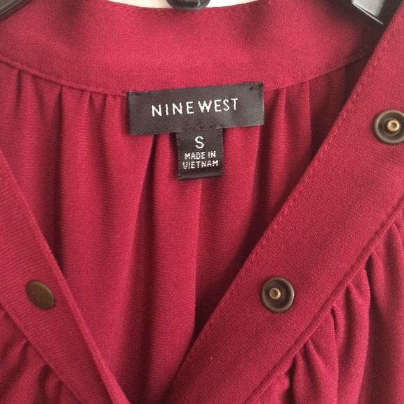 Nine West top - Picture 3 of 3