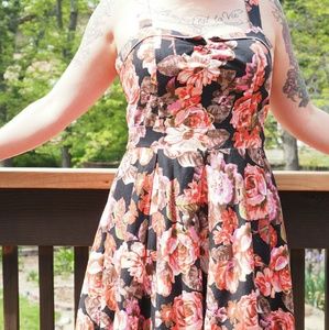 1950s style pinup dress