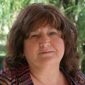 Meet your Posher, Theresa