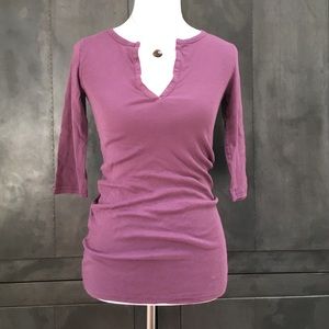 Split neck elbow sleeve maternity top