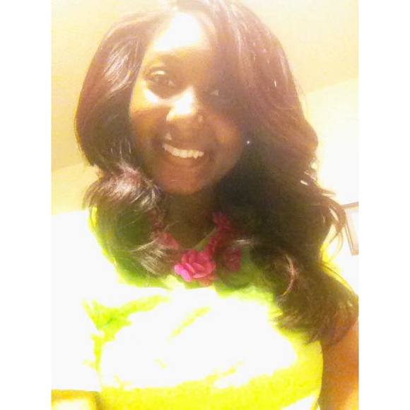 Meet your Posher, Jacinta - Picture 1 of 1