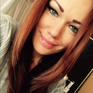 Meet your Posher, Jenny