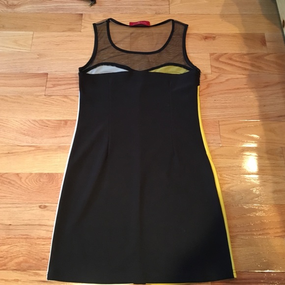AKIRA DRESS - Picture 2 of 3