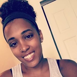 Meet your Posher, Amber