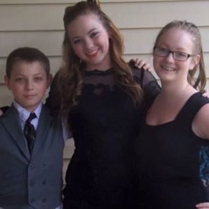 Meet your Posher, Logan