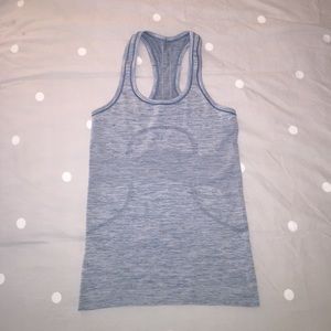 Lulu swiftly tank! Great condition!