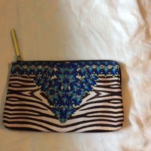 Stella and Dot clutch