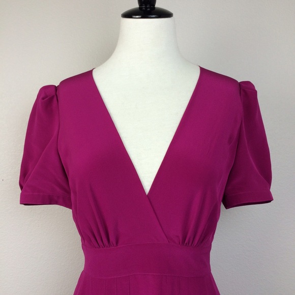Gucci Fuchsia short sleeve V neck silk dress - Picture 2 of 4