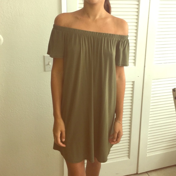 Off the shoulder Hunter Green Summer Dress