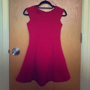 Short red patterned dress