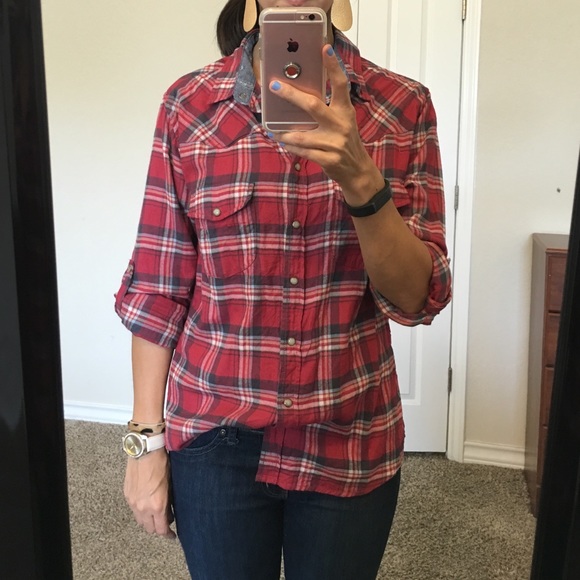 Long sleeve red plaid shirt
