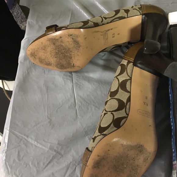 Shoes - Picture 2 of 3