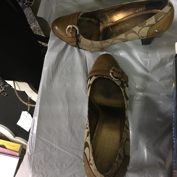 Shoes - Picture 3 of 3