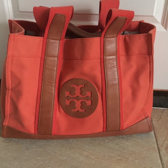 Tory Burch Tote - Picture 1 of 4