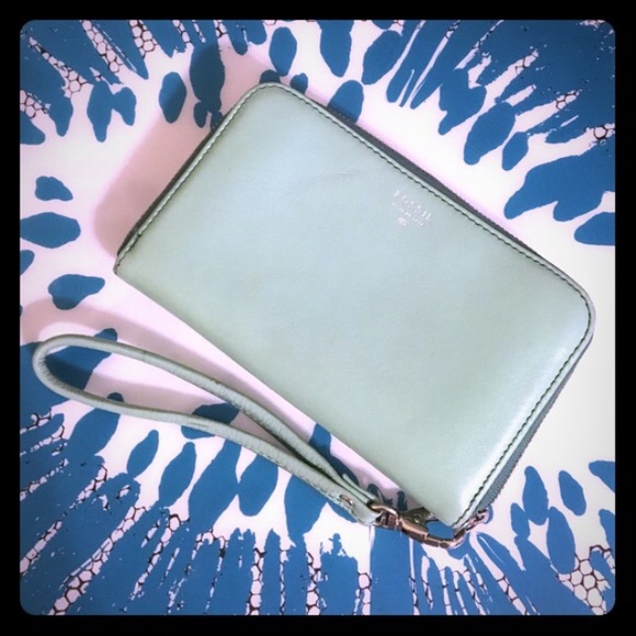 Fossil Handbags - Fossil "Sydney" leather zip phone wristlet