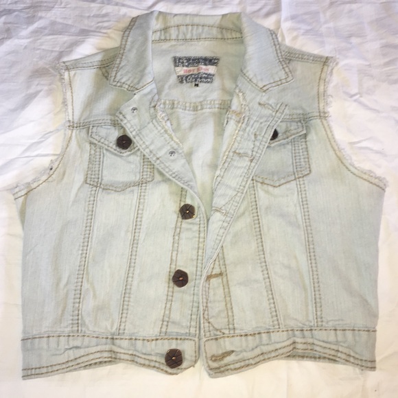 Light washed denim vest