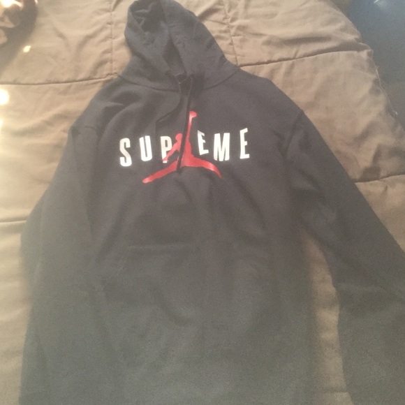 Supreme x Jordan hoodie