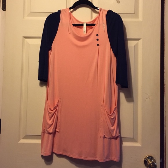 Ivy & Leo knit dress