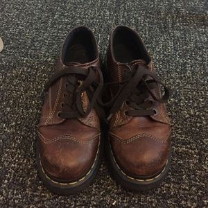 red/brown doc martens woman's