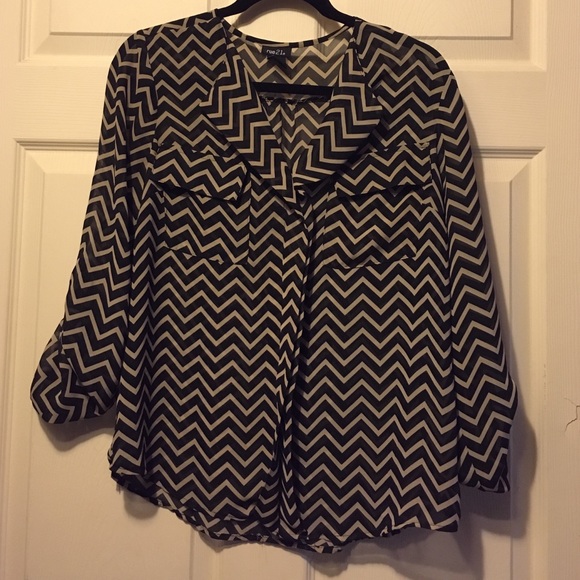 Rue 21 Chevron Top