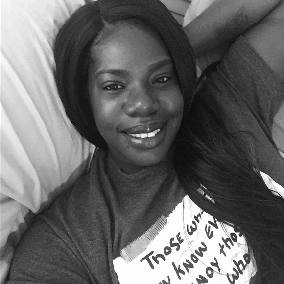 Meet your Posher, Angie - Picture 1 of 1