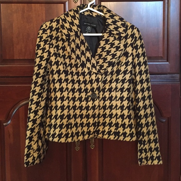 Gold and black single button blazer