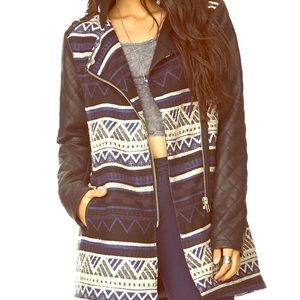 Forever 21 Tribal Style Quilted Jacket women's L