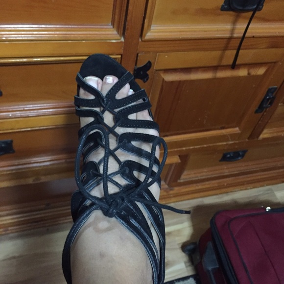 Redkiss black heels - Picture 3 of 3