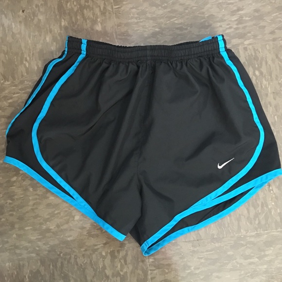 Nike Dry Fit Shorts NWOT XS Rare Color