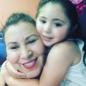 Meet your Posher, Hilda