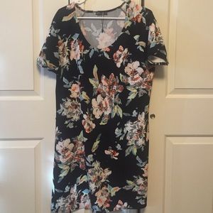 Cute floral print dress