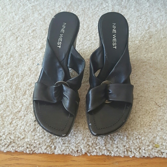 Black Wedges - Picture 1 of 4