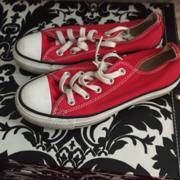 Red Converse - Picture 1 of 4