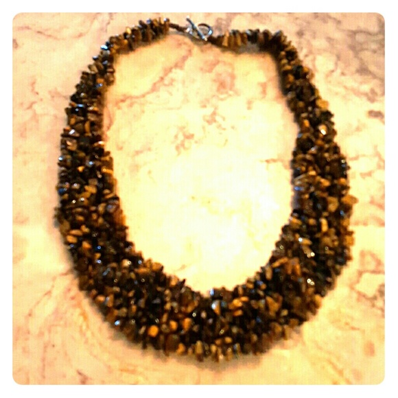 Brown coral necklace - Picture 1 of 1