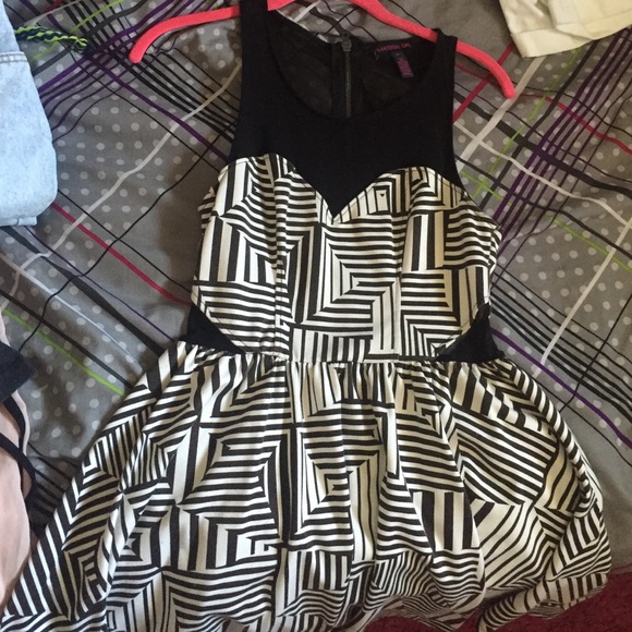 Black and white dress