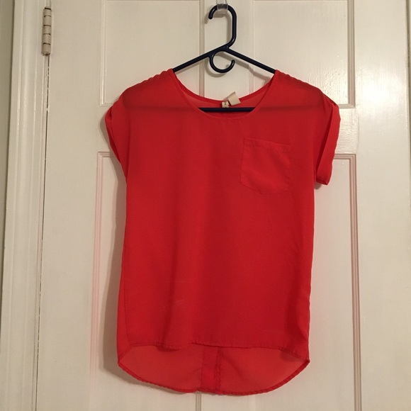 Red button back pocket blouse - Picture 1 of 3
