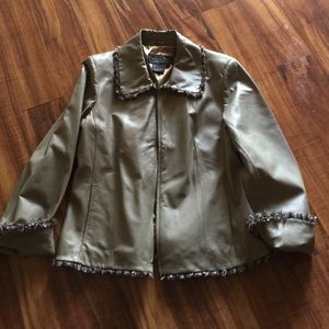 Jerry Lewis  💯 leather taupe color new